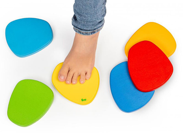 Ścieżka równoważna sensoryczna drewniane kolorowe kamienie Erzi