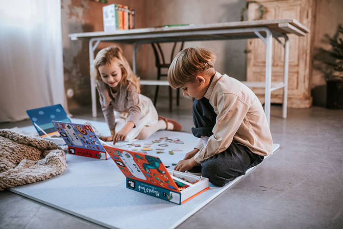 Magnetyczna układanka Dinozaury Magnetibook Janod