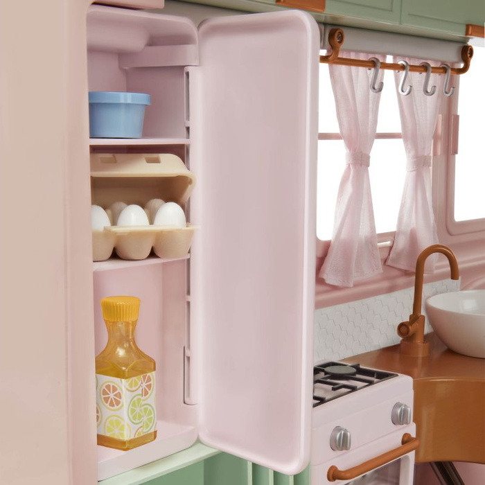 Kamper kempingowy z wyposażeniem 55 elementów Country Cruising Camper Set Our Generation