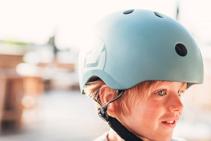 SCOOTANDRIDE Dziecięcy Kask i Ochraniacze Steel S-M ochronny Zestaw 3 lata+