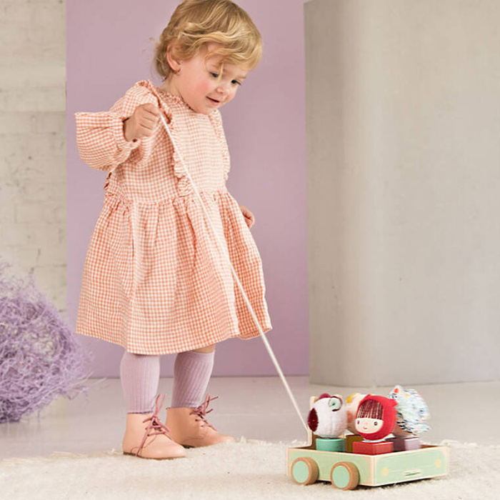 Drewniany wózek z sorterem do ciągnięcia Wilk Louis LILLIPUTIENS