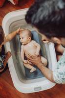 Składana wanienka dla dzieci Eazy Pop Camélé'O Gris velours Beaba