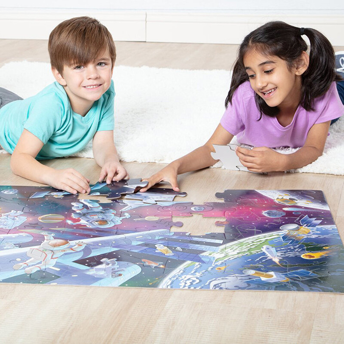 Puzzle podłogowe z efektem fluorescencyjnym 48 el. Kosmos Melissa & Doug
