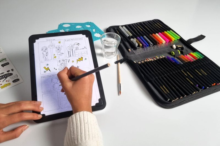 Tablet kreatywny dla dzieci 3 w 1 z podświetleniem Buki do odrysowywania komiksu flipbook