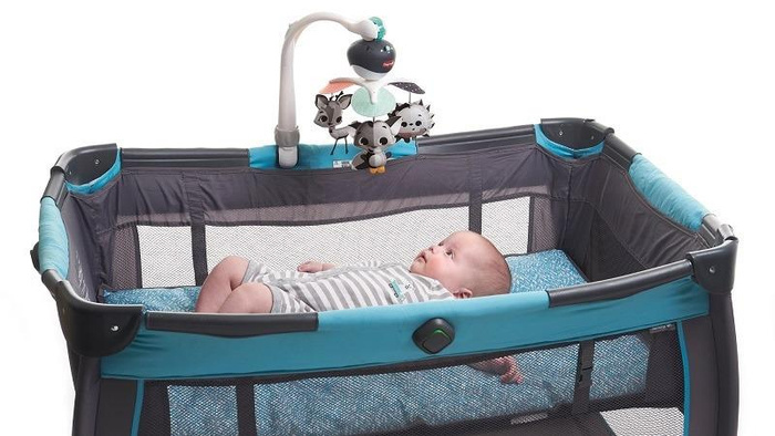 Tiny Love Karuzela podróżna dla niemowląt Magiczna Kraina z delikatną muzyką czarno-biała