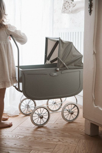 Wózek dla lalek Doll Pram Vintage Grey Astrup
