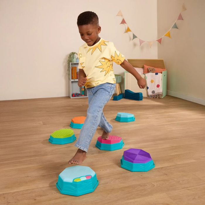 Modułowa ścieżka sensoryczna z dźwiękami 14 elementów Balance & Groove B.Toys
